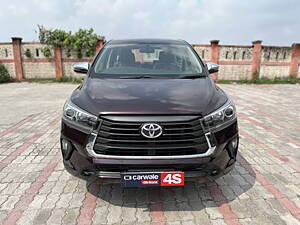 Second Hand Toyota Innova Crysta ZX 2.7 AT 7 STR in Delhi