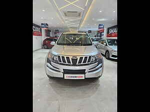 Second Hand மஹிந்திரா  xuv500 w8 [2015-2017] in கான்பூர்