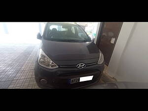 Second Hand Hyundai Grand i10 Sportz AT 1.2 Kappa VTVT in Hyderabad