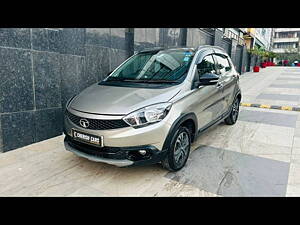 Second Hand Tata Tiago NRG Petrol in Delhi