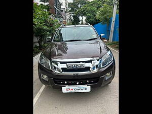 Second Hand Isuzu D-Max V-Cross 4x4 in Hyderabad