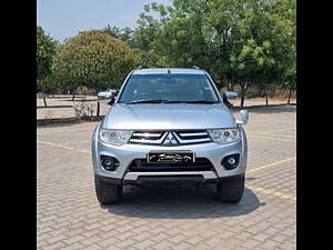 Second Hand Mitsubishi Pajero 2.5 AT in Delhi