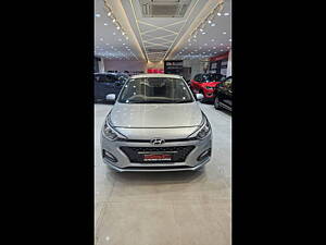 Second Hand Hyundai Elite i20 Magna 1.2 MT [2020-2023] in Kanpur