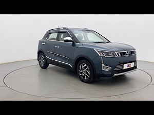 Second Hand మహీంద్రా XUV300	 w8 (o) 1.2 పెట్రోల్ ఎఎంటి in చెన్నై