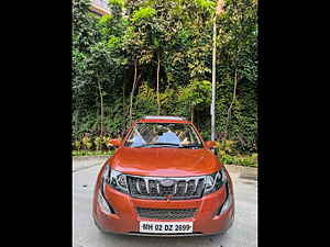 Second Hand महिंद्रा XUV500 w10 in मुंबई