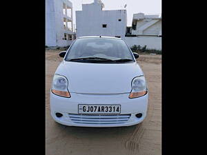 Second Hand Chevrolet Spark LT 1.0 in Ahmedabad