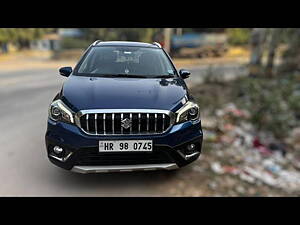 Second Hand Maruti Suzuki S-Cross Alpha in Delhi