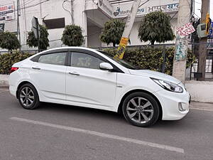 Second Hand Hyundai Verna Fluidic 1.6 CRDi SX Opt AT in Jalandhar