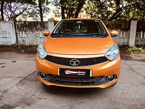 Second Hand Tata Tiago Revotron XZ in Mumbai