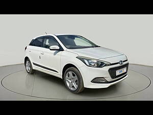 Second Hand Hyundai Elite i20 Asta 1.2 in Ahmedabad