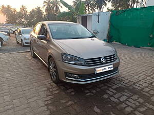 Second Hand Volkswagen Vento Highline Plus 1.5 AT (D) 16 Alloy in Pondicherry