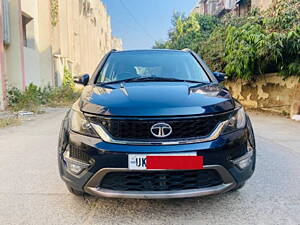 Second Hand Tata Hexa XTA 4x2 6 STR in Delhi