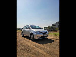 Second Hand Toyota Etios Liva GD SP* in Nashik