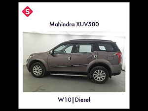 Second Hand महिंद्रा XUV500 w10 in इंदौर