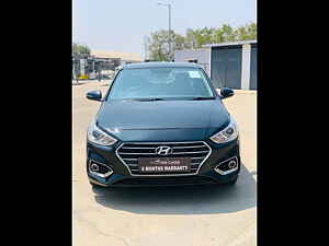 Second Hand हुंडई वरना 1.6 vtvt sx in चेन्नई