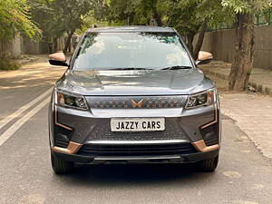 Second Hand Mahindra XUV400 EL 39.4 KWH in Delhi