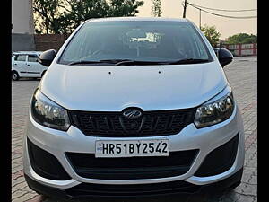 Second Hand Mahindra Marazzo M2 8 STR in Delhi