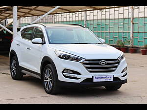 Second Hand Hyundai Tucson GL 2WD AT Petrol in Delhi