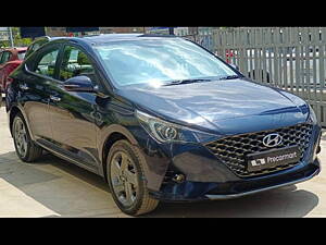 Second Hand Hyundai Verna SX 1.5 MPi in Bangalore