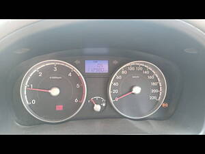 Second Hand Hyundai Verna Fluidic 1.6 VTVT SX in Mysore