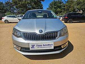 Second Hand Skoda Rapid Ambition 1.6 TDI CR MT in Bangalore