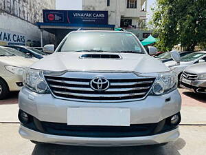 Second Hand Toyota Fortuner 3.0 4x4 AT in Jaipur