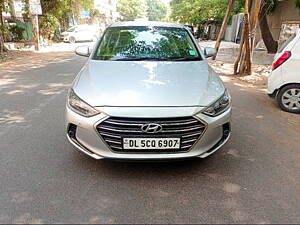 Second Hand Hyundai Elantra 2.0 SX (O) AT in Delhi