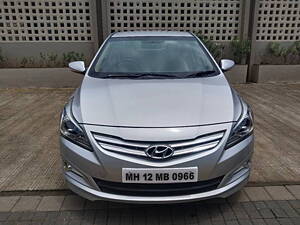 Second Hand Hyundai Verna Fluidic 1.6 VTVT SX AT in Pune