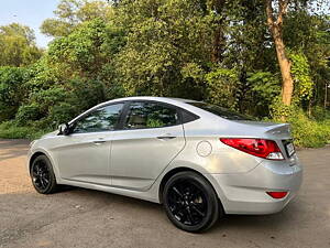 Second Hand Hyundai Verna Fluidic 1.6 VTVT SX AT in Mumbai