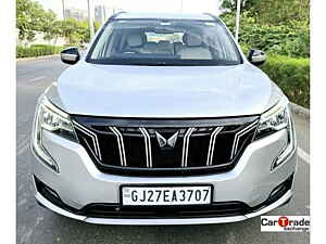 Second Hand மஹிந்திரா  xuv700 ax 5 டீசல் எம்டீ 7 சீட்டர் [2021] in அஹமதாபாத்