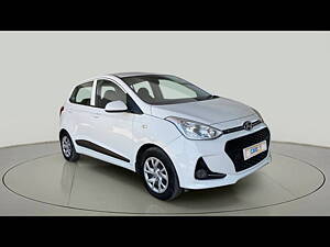 Second Hand Hyundai Grand i10 Sportz 1.2 Kappa VTVT [2016-2017] in Ahmedabad