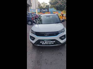 Second Hand Tata Nexon EV XZ Plus LUX Dark Edition in Chennai