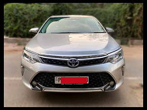 Second Hand Toyota Camry Hybrid in Delhi