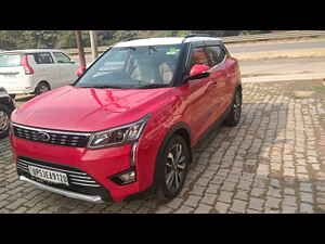 Second Hand மஹிந்திரா  xuv300 1.5 டபிள்யூ8 (o) [2019-2020] in ஃபைசாபாத்