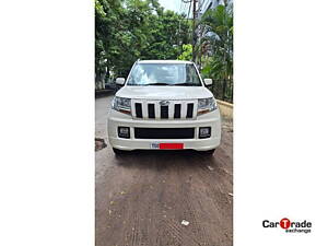 Second Hand Mahindra TUV300 T6 in Hyderabad