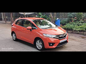 Second Hand Honda Jazz V Petrol in Mumbai