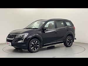 Second Hand महिंद्रा XUV500 w11 in लखनऊ