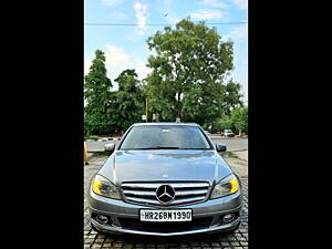 Second Hand Mercedes-Benz C-Class 200 CGI in Delhi