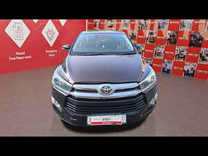 Second Hand टोयोटा इनोवा क्रिस्टा 2.4 vx 7 str [2016-2020] in मुंबई