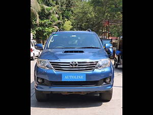 Second Hand Toyota Fortuner 3.0 4x4 MT in Mumbai