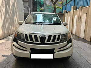 Second Hand महिंद्रा XUV500 w8 in मुंबई