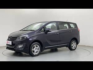 Second Hand Mahindra Marazzo M6 7 STR in Lucknow