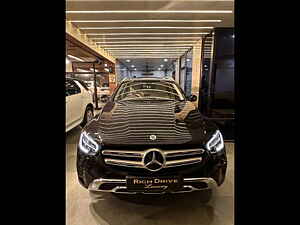 Second Hand मर्सिडीज़ बेंज़ GLC 220d 4मैटिक प्रोग्रेसिव  in नागपुर