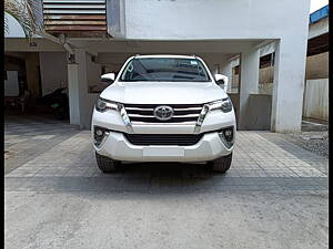 Second Hand Toyota Fortuner 2.8 4x2 AT [2016-2020] in Hyderabad