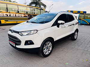 Second Hand फ़ोर्ड ईकोस्पोर्ट टाइटेनियम 1.5 tdci in लखनऊ