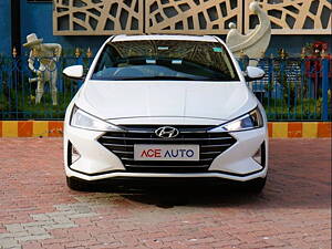 Second Hand Hyundai Elantra SX 2.0 AT in Kolkata