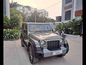 Second Hand மஹிந்திரா  தார் lx ஹார்ட் டாப் டீசல் ஏடீ 4wd [2023] in ஹைதராபாத்