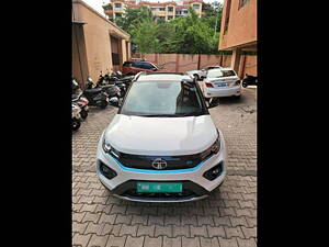 Second Hand Tata Nexon EV XZ Plus LUX in Pune