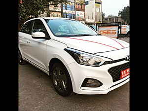 Second Hand हुंडई एलीट i20 स्पोर्ट्ज़ प्लस 1.4 crdi in लुधियाना