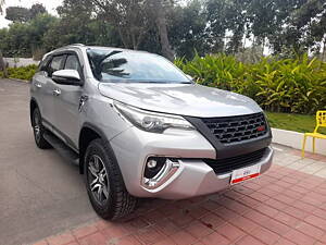 Second Hand Toyota Fortuner 2.8 4x2 MT [2016-2020] in Bangalore